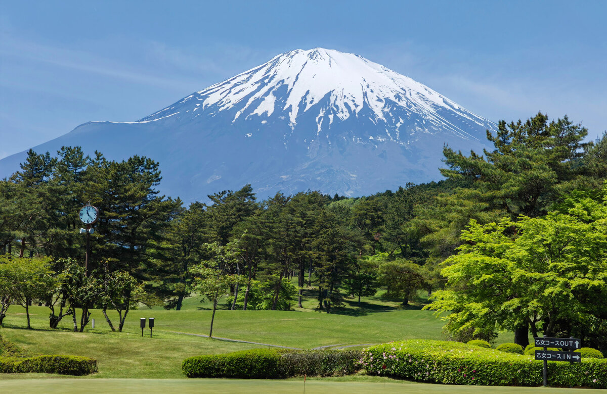 до Фудзи - рукой подать! всего10 км ))