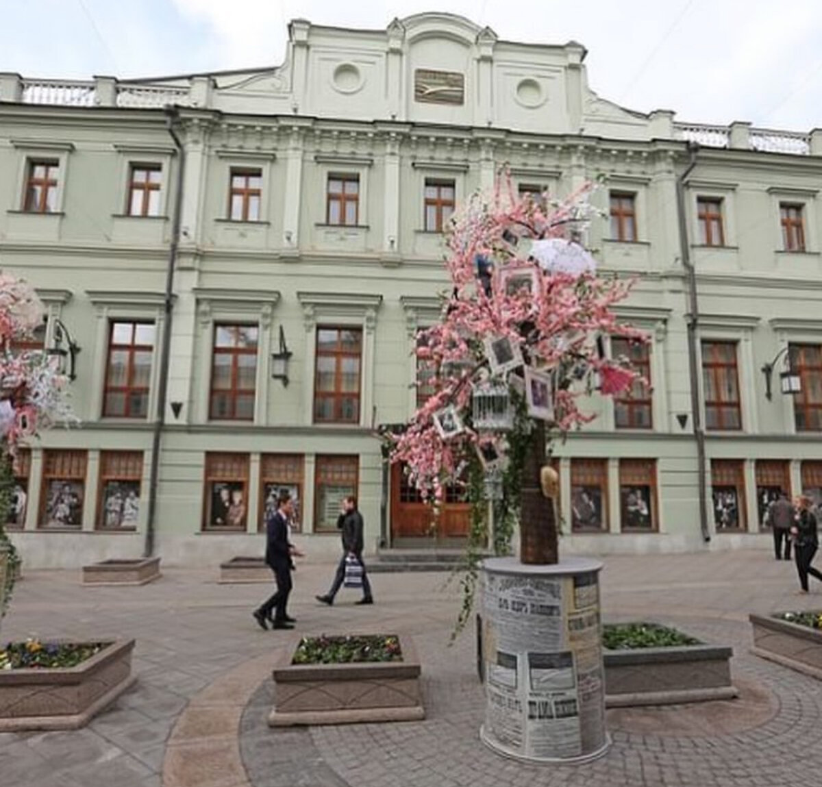 Moscow art theatre. Здание МХАТА В Камергерском переулке. Театр им Чехова в Камергерском переулке. Московский художественный театр Шехтель. Здание МХТ В Камергерском пер.