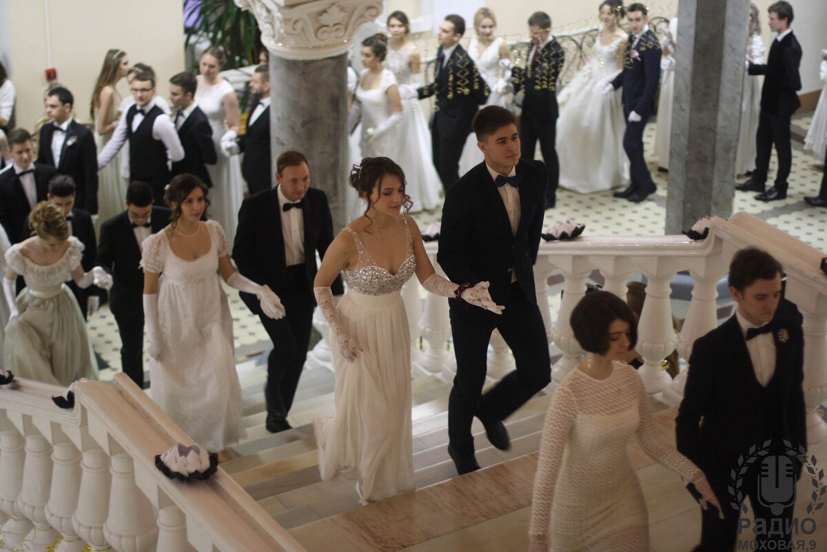 Бал-маскарад трумена капоте. Вечеринка black tie. Вайт бал. Капоте, трумен 1966. Черно-белый бал трумена капоте.