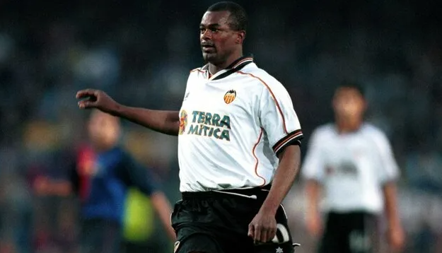 Жослен Англома - победитель Лиги Чемпионов в составе Марселя