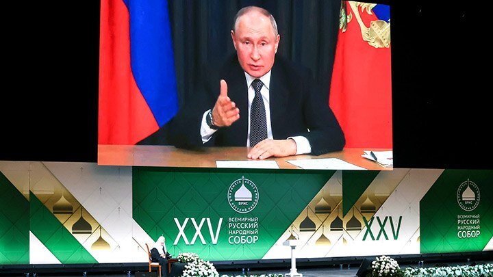 ЭПОХА ВЛАДИМИРА ПУТИНА ДЛИТСЯ УЖЕ ПОЧТИ ЧЕТВЕРТЬ ВЕКА, НО СЕГОДНЯШНИЕ СЛОВА ПРЕЗИДЕНТА ПРОЗВУЧАЛИ ПО-НАСТОЯЩЕМУ РЕВОЛЮЦИОННО. ФОТО: ЦАРЬГРАД