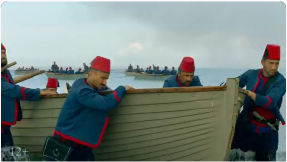 турки высаживаются на косе. Относительно их формы см. закрепленный комментарий Alex Bolshakov  