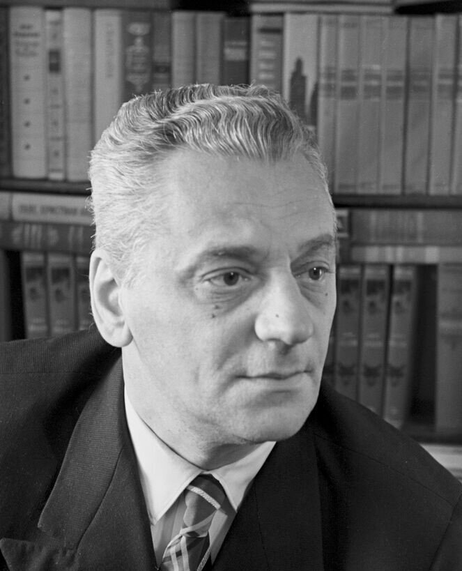 Георгий Мартынов (1906- 1983).