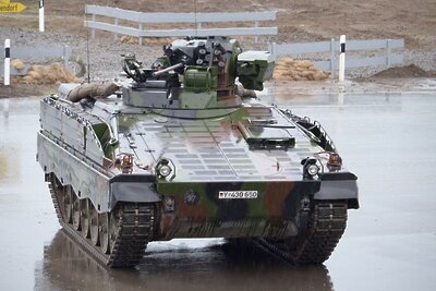    БМП Marder ©synaxonag. ILÜ 2012Uploaded by High Contrast, CC BY 2.0 Wikipedia.org