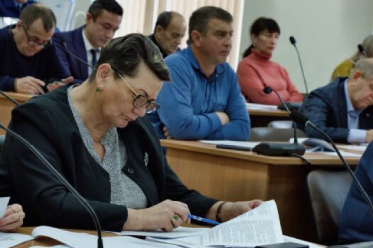    На Камчатке депутаты выразили недоверие главе Елизовского района
