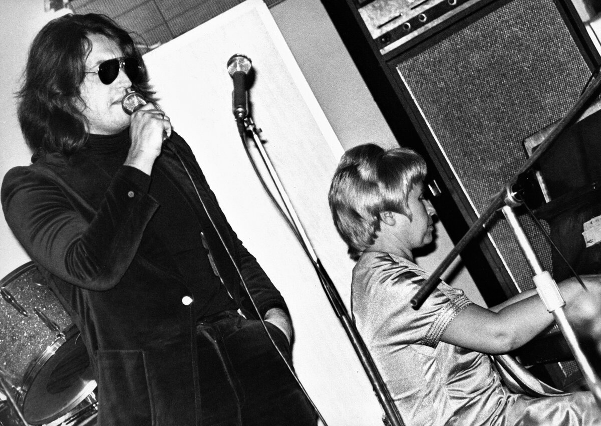 Александр градский стройотряд. Градский в стройотряде. Песня яростный стройотряд. Градский яростный. Градский и светланов.