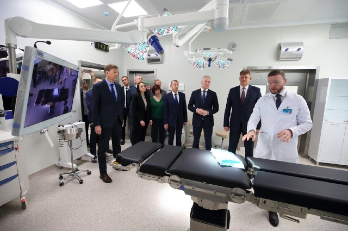    Серышев посетил онкодиспансер в Томске