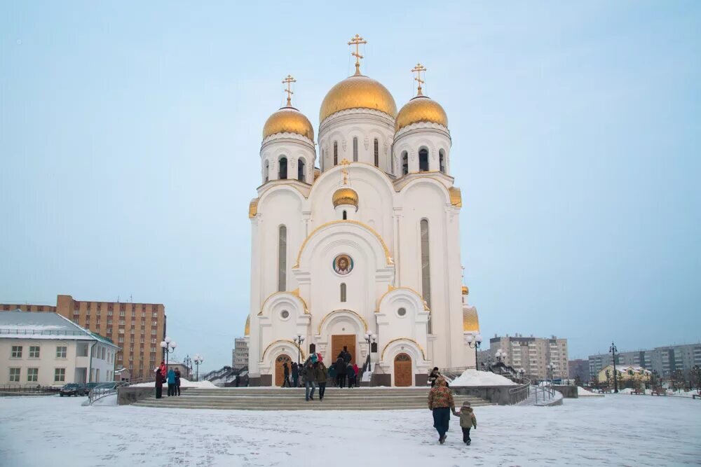 Православные храмы красноярска. Храм Рождества Христова Красноярск. Храм на Щорса Красноярск. Храма Рождества Христова г. Красноярска. Церковь Красноярск храм Рождества Христова.