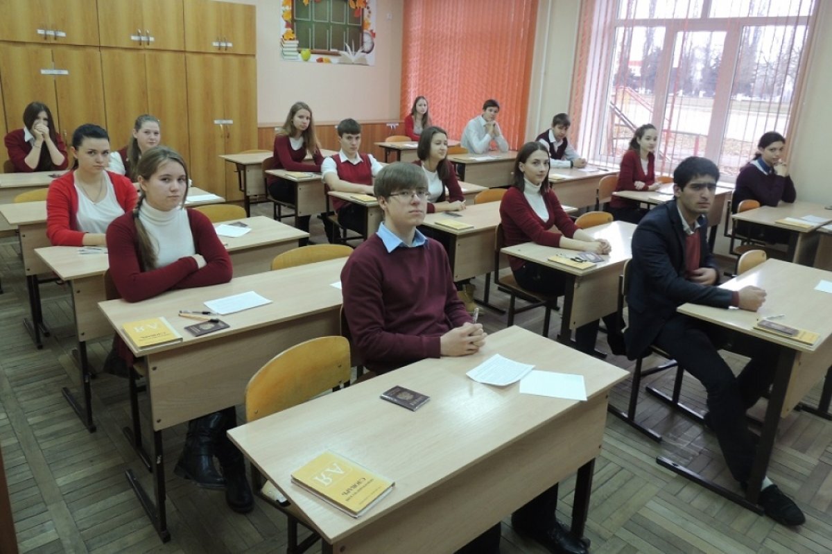    Опубликован список примерных тем итогового сочинения-2023 в Хабаровске