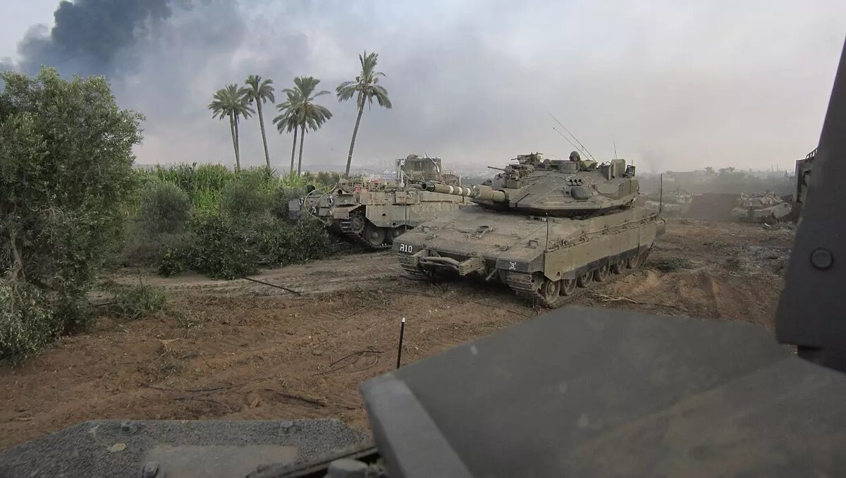     Родственники врача из Ростова-на-Дону Ирины Татти, которая оказалась в плену у ХАМАС, хочет попросить Кремль о помощи, сообщает 161.ру.