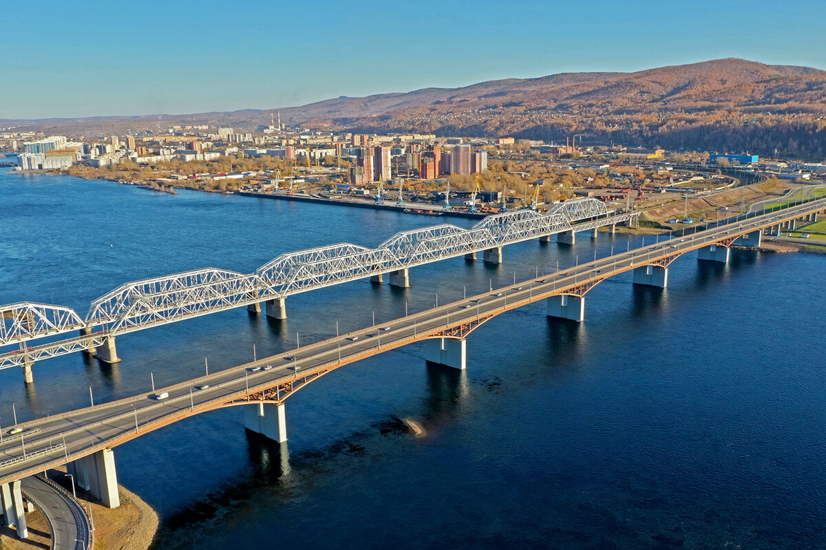 Николаевский мост красноярск. Мост енисей красноярск. Николаевский мост красноярск ночью. Мосты в красноярске через енисей названия. Вантовый мост красноярск.