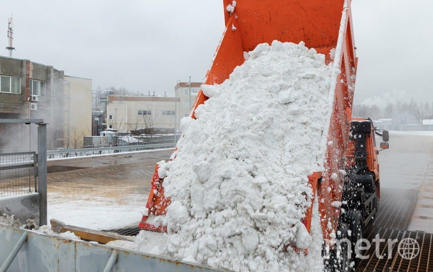    Уборка Петербурга в усиленном режиме продолжается.ГУП "Водоканал Санкт-Петербурга"