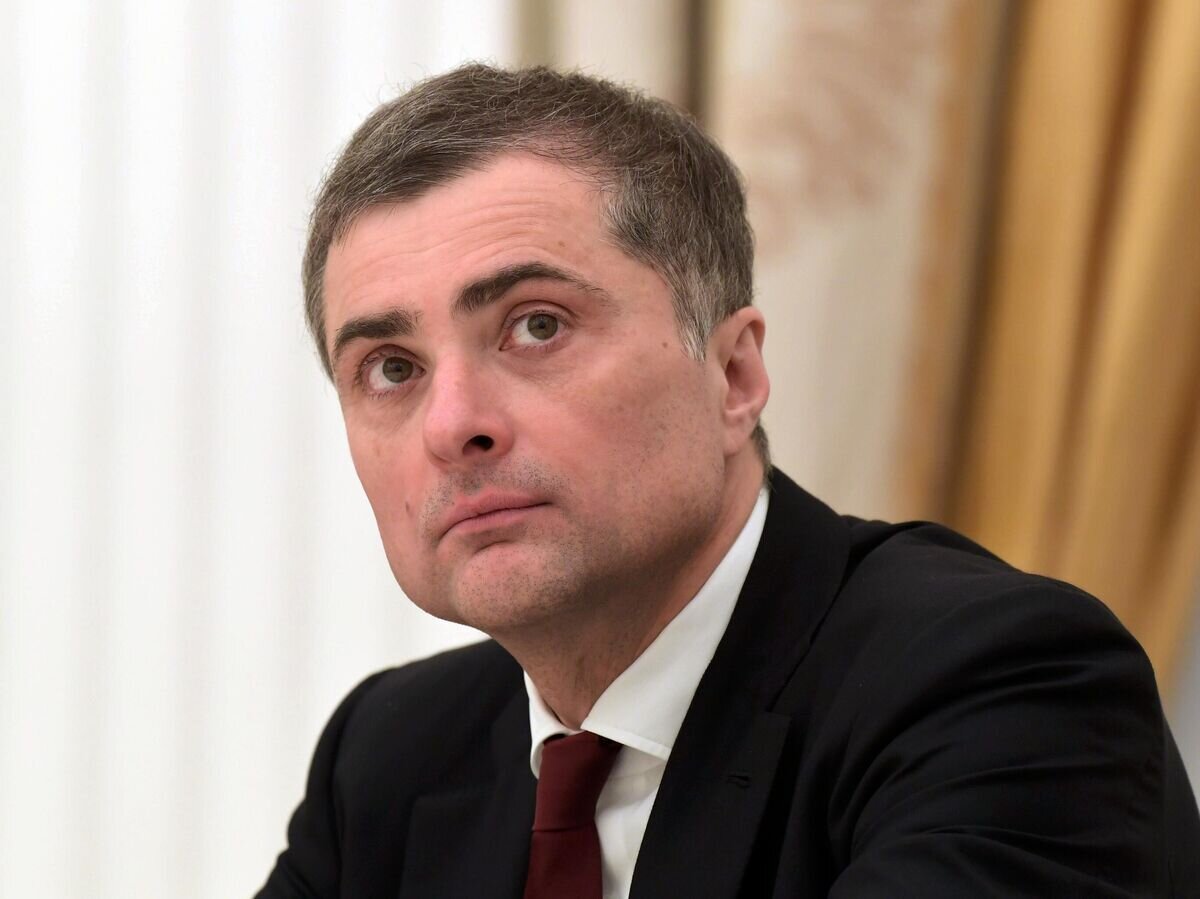    Помощник президента России Владислав Сурков© РИА Новости / Сергей Гунеев