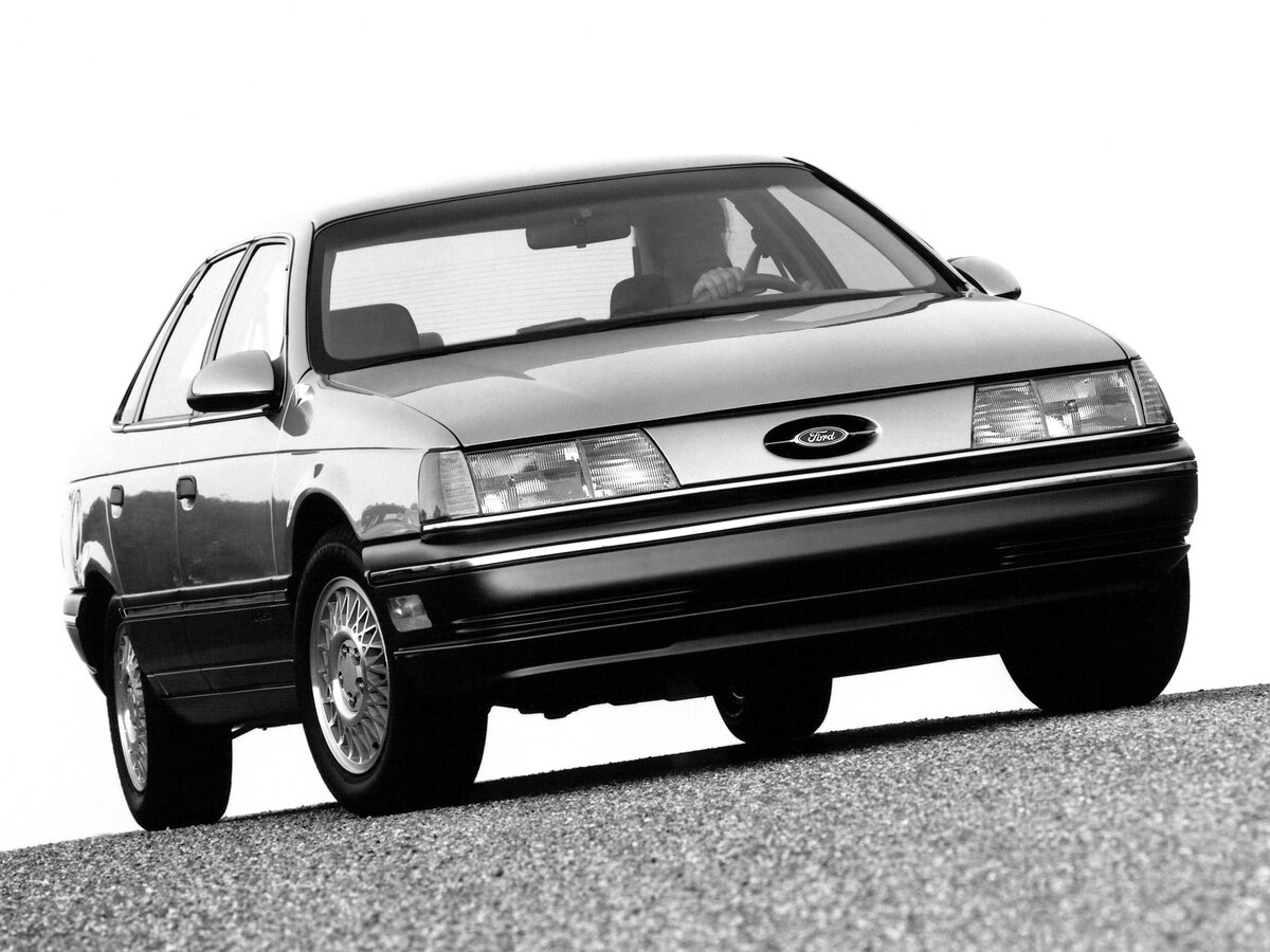 Ford Taurus первого поколения 1985–1991