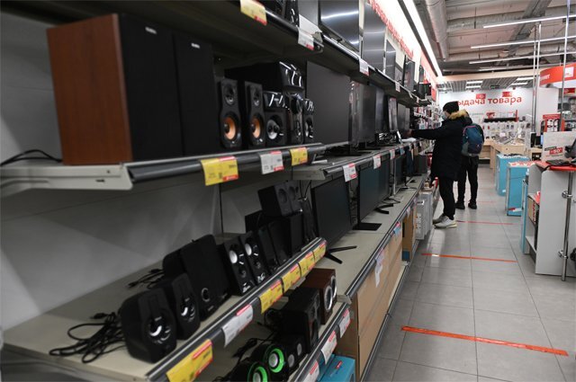    Какие продукты и товары подорожают к Новому году?