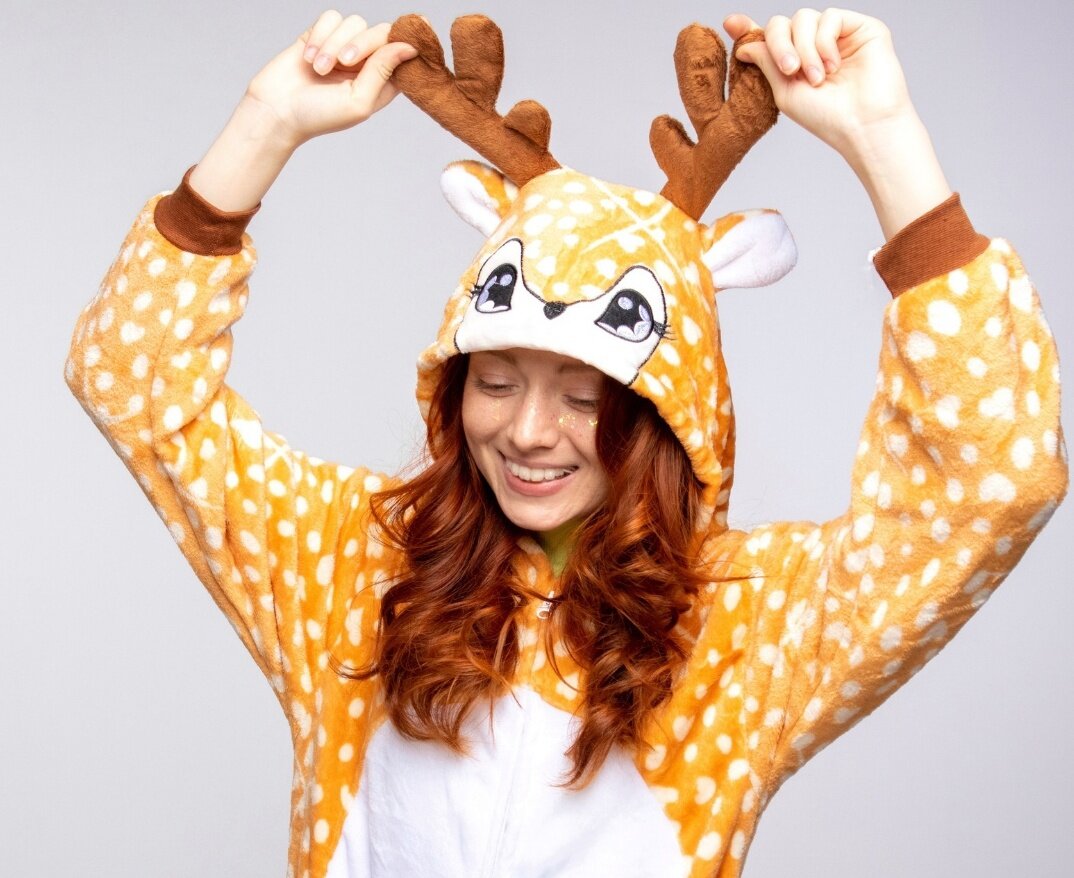    Кигуруми — один из самых оригинальных подарков для детей и взрослых. Источник: vk.com/funfur_wear