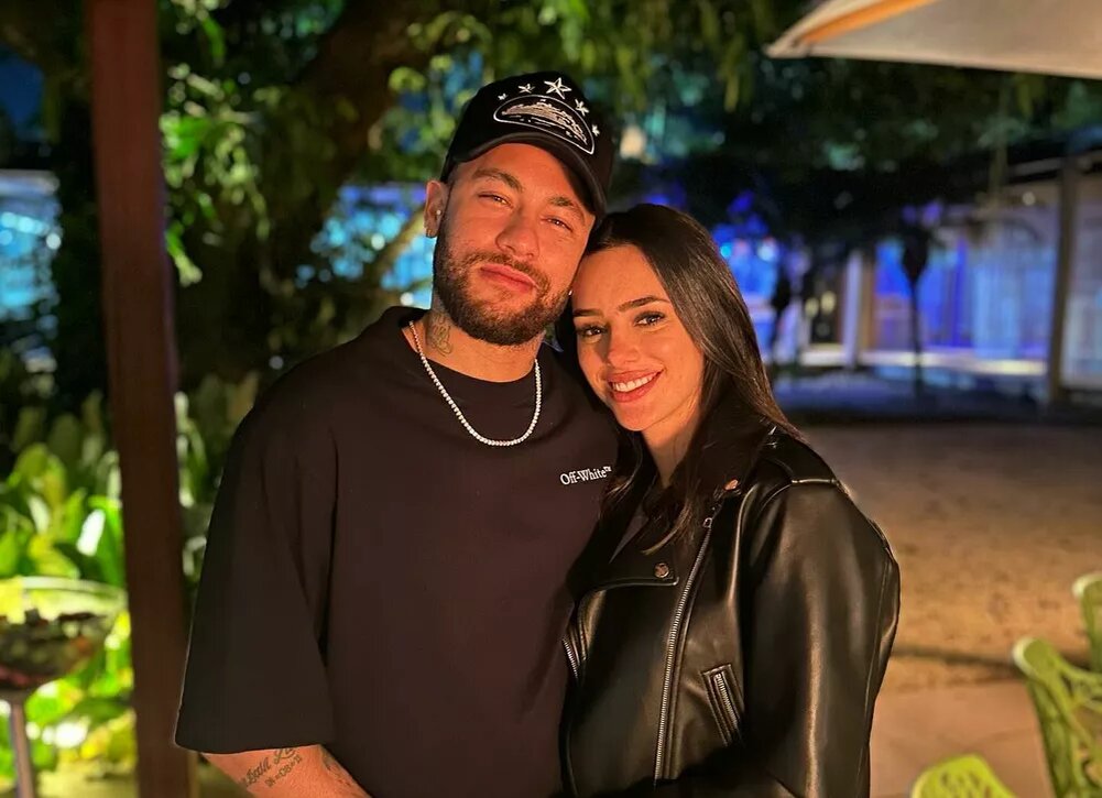    Неймар и Бруна Бьянкарди расстались спустя месяц после рождения дочери