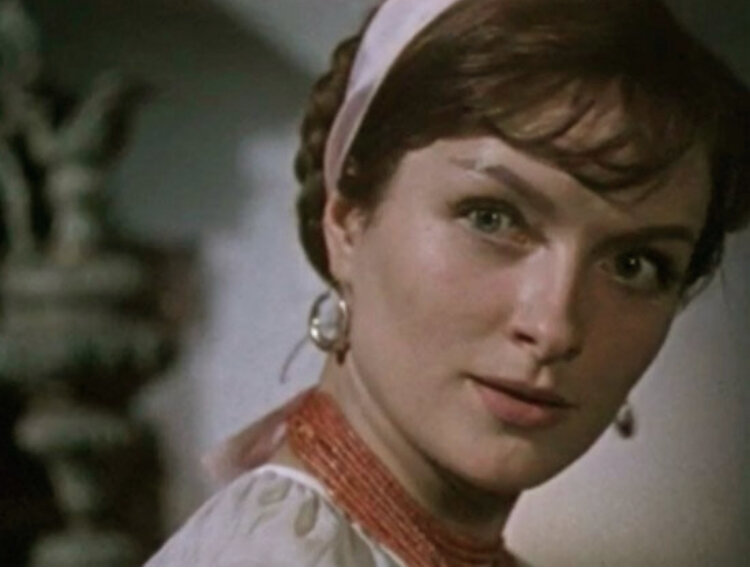 Лариса Шепитько в фильме «Таврия» (1959)