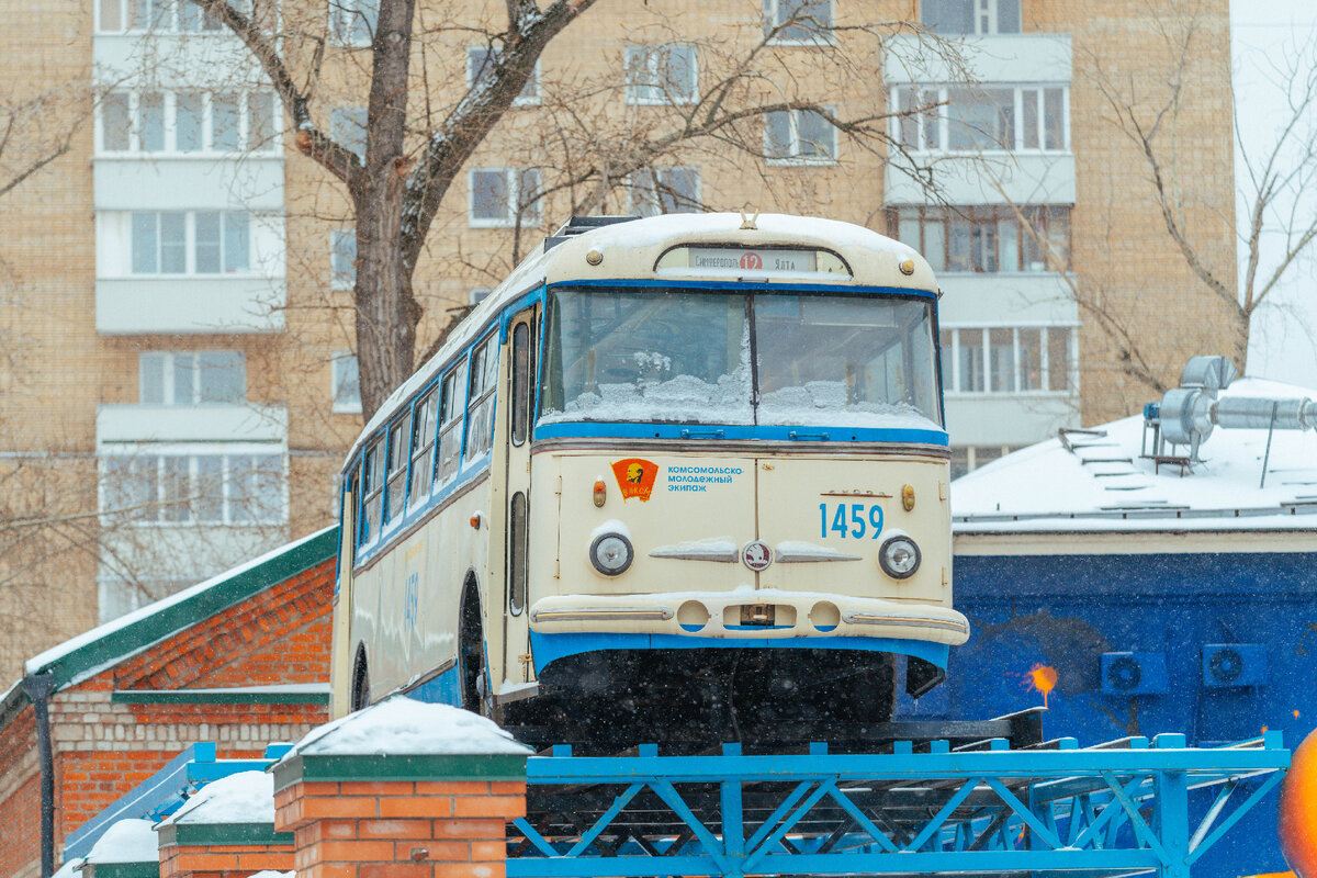 Где в Москве: транспорт, который никуда не едет? (часть 2) | Про Мой Район  | Дзен