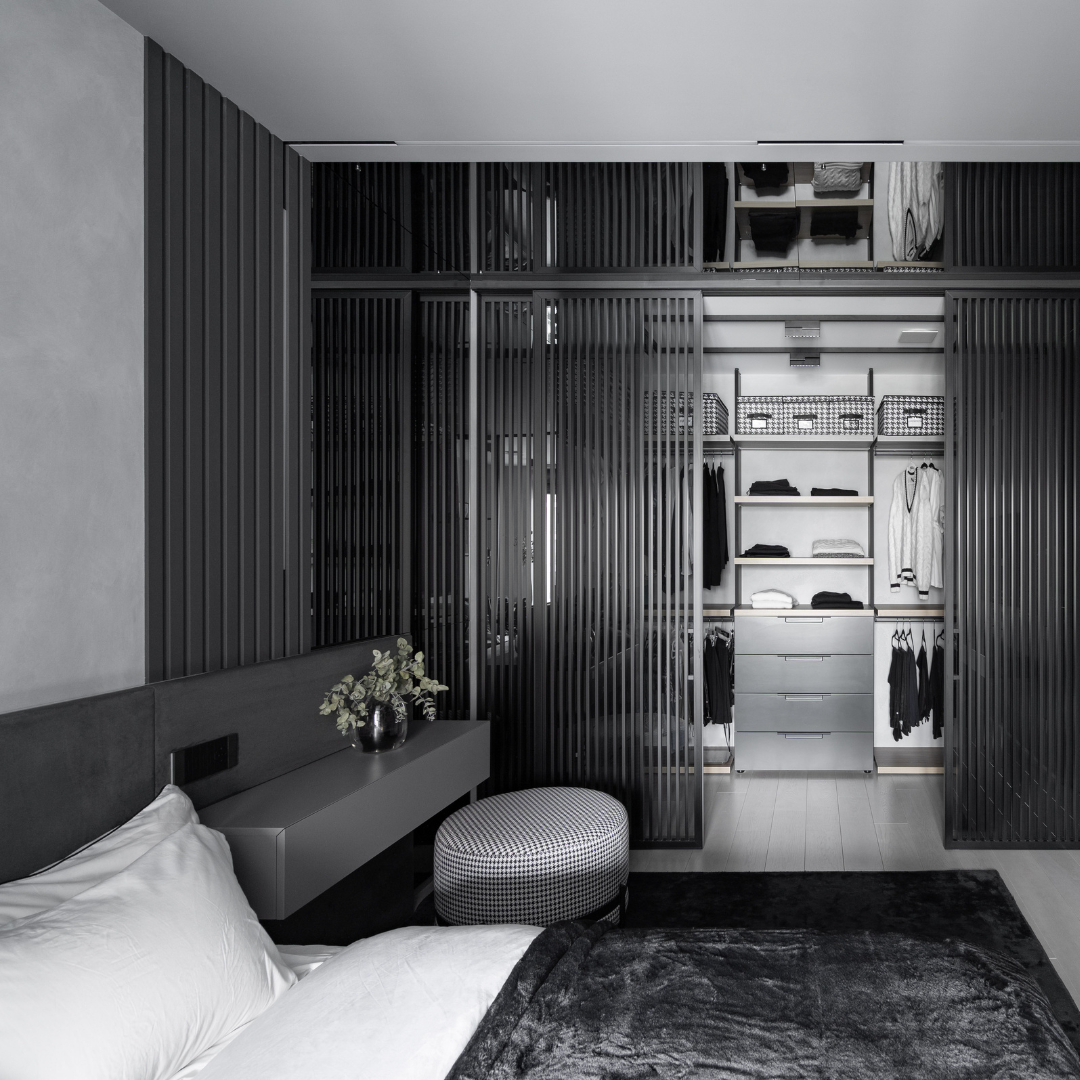 Реализованный интерьер по проекту студии дизайна IN2DESIGN. Пуф Sofas&Decor