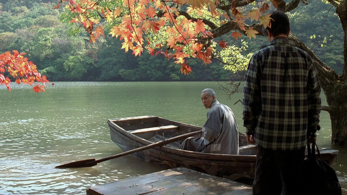 Кадр из фильма "Весна, лето, осень, зима... и снова весна" (2003)