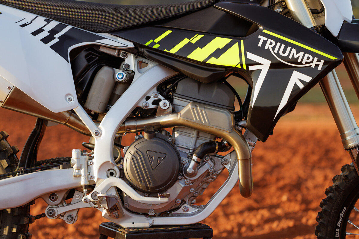 Triumph кроссовый мотоцикл