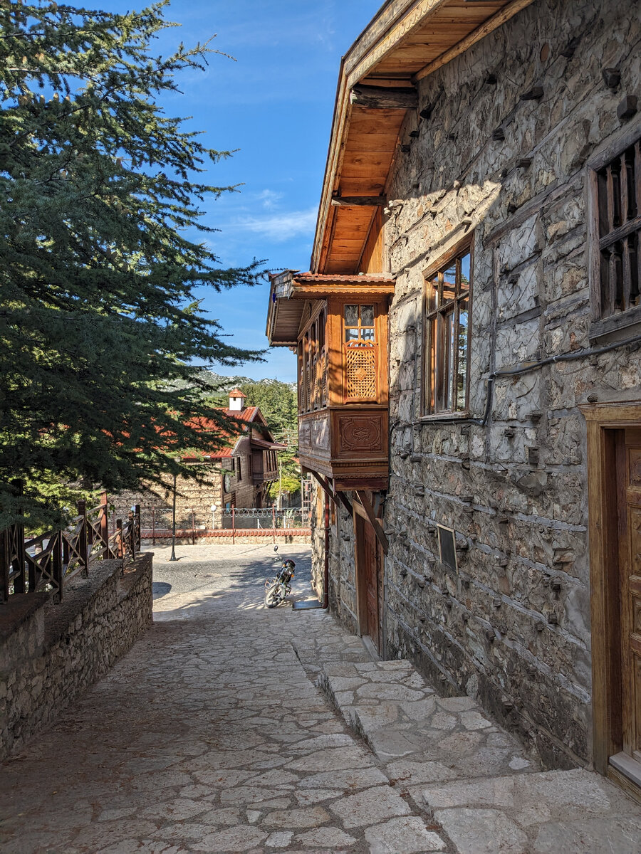 Узкие улочки добавляют "изюму". Фото автора