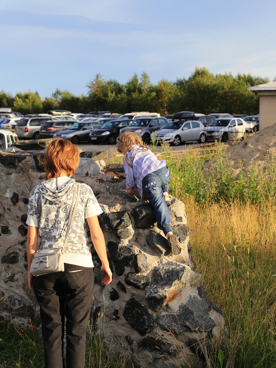 Правильная дистанция до ребенка, когда он пускается на подвиги.