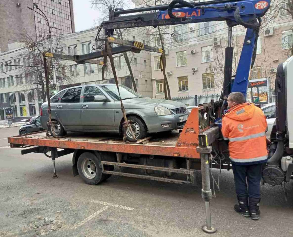 Как открутить госномер с машины
