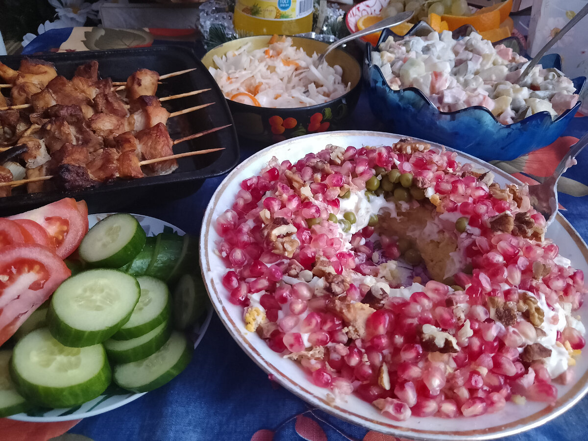 Гранатовый браслет