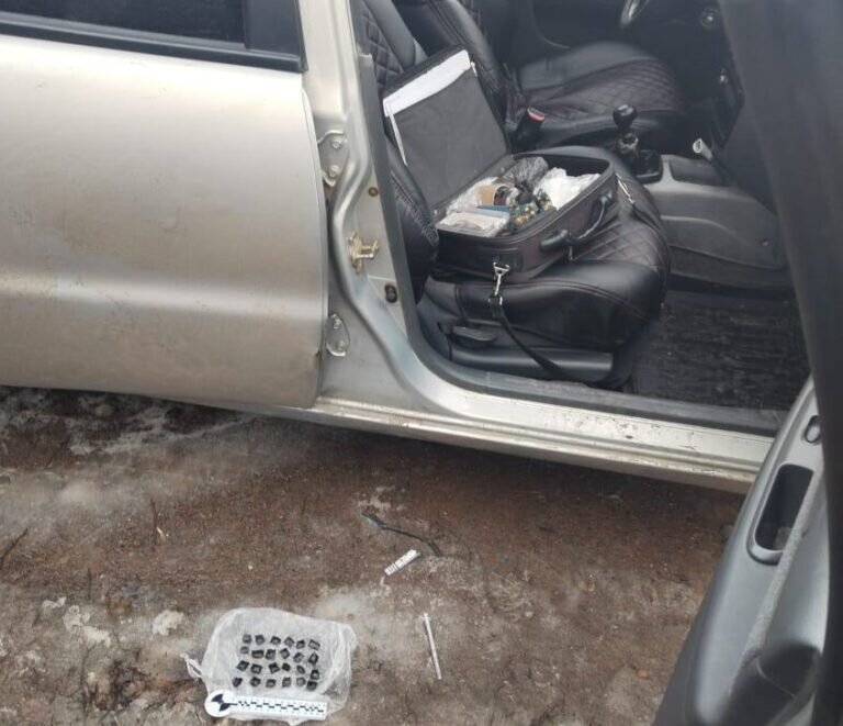    В Бузулуке у двух мужчин обнаружены 13 свертков с наркотиками Кристина Просвиркина