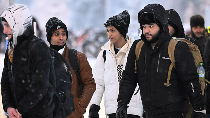 ФИННЫ ЗАКРЫЛИ ВСЕ КПП НА ГРАНИЦЕ С РОССИЕЙ ДЛЯ ТОГО, ЧТОБЫ ЗАЩИТИТЬСЯ ОТ МИГРАНТОВ, ИЩУЩИХ "УБЕЖИЩЕ" В СТРАНЕ. ФОТО: IMAGO/JUSSI NUKARI/GLOBAL LOOK PRESS