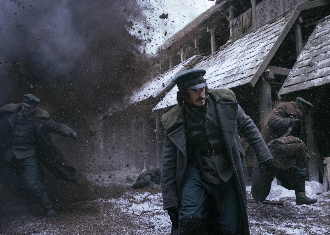 Кадр из сериала "Карнивал Роу / Carnival Row"