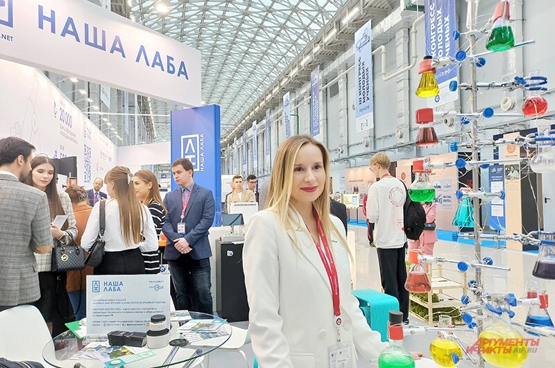    Соавтор проекта «Наша лаба» Ольга Тарасова. Фото:  АиФ/ Дмитрий Писаренко