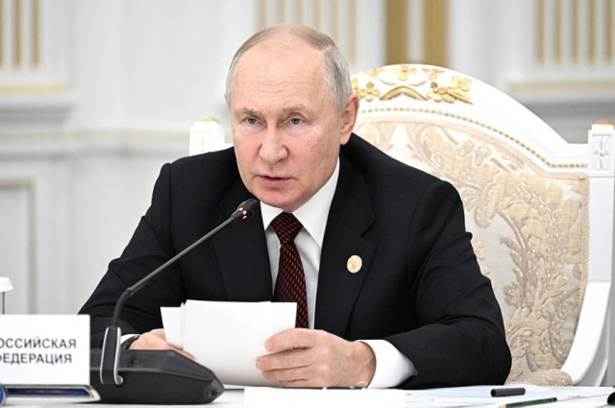    Путин окажет помощь с внедрением научного дайвинга биологу из МГУ