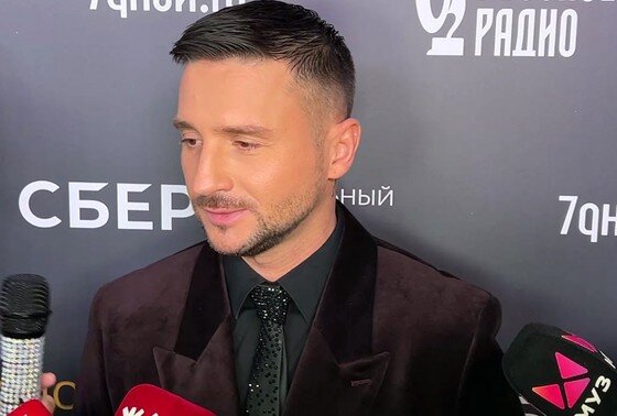    Сергей Лазарев