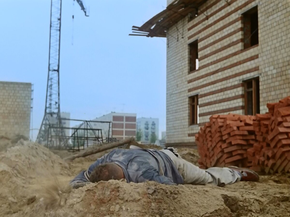 Место съемок фильма операция ы. Приключения шурика в свиблово. Где снимали операцию ы на стройке. Где снимали операцию ы на стройке. Места съемок приключения шурика.