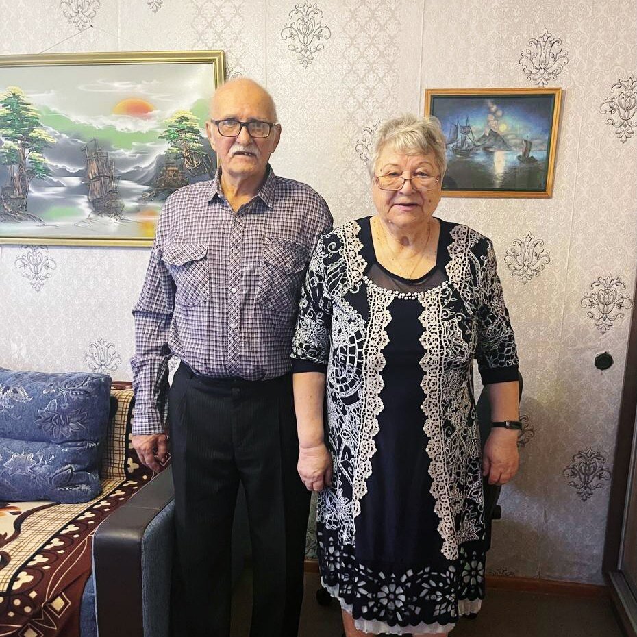   Изумрудная семья