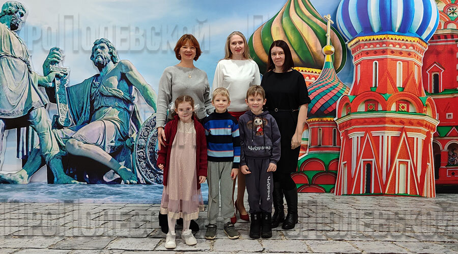 Воспитанники детского сада № 63 – создатели мультфильма «Трезор» получили специальный приз от Свердловского областного Дворца народного творчества. Фото предоставлено Алевтиной Пахотиной