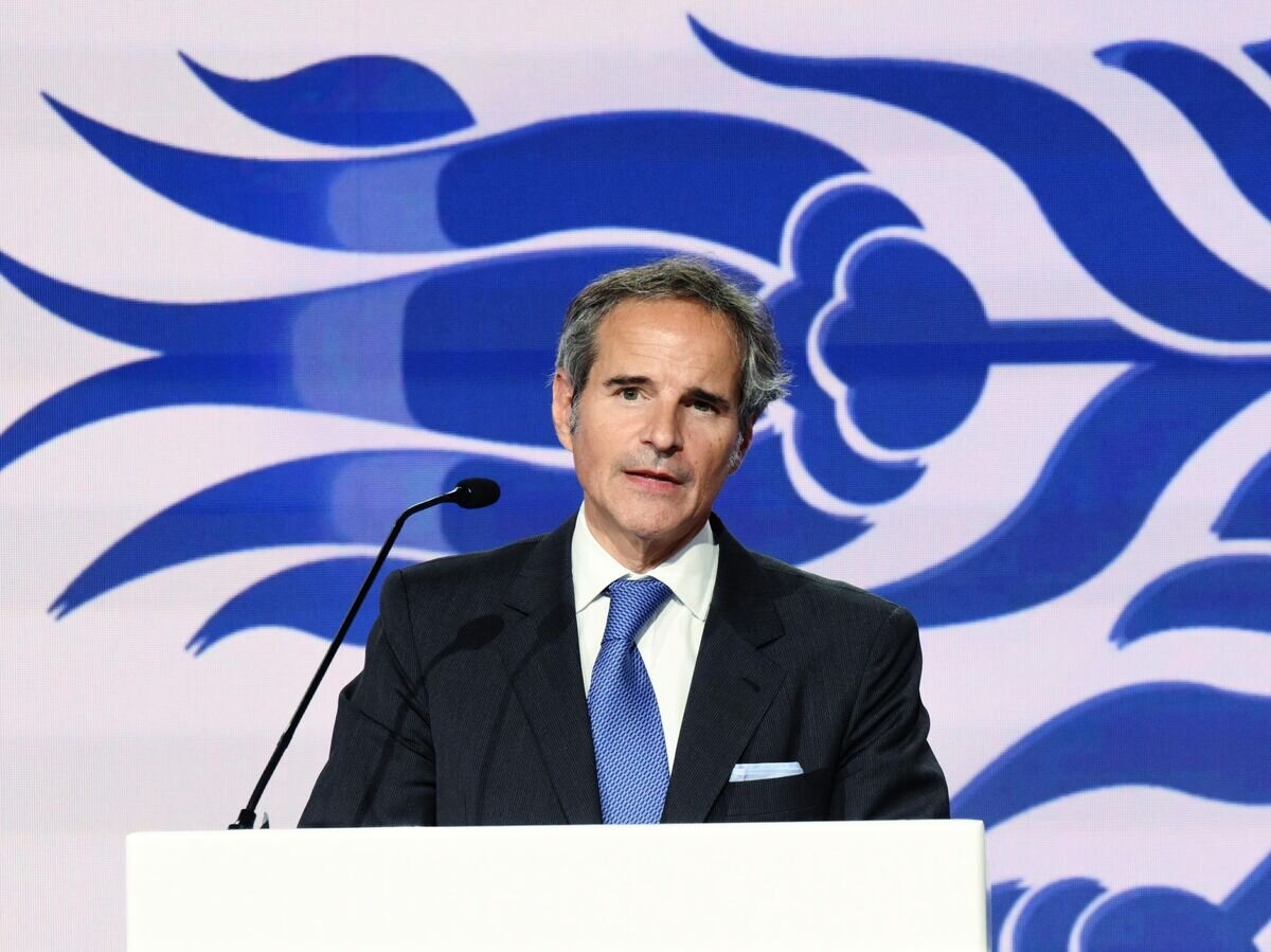    Генеральный директор МАГАТЭ Рафаэль Гросси выступает на церемонии завоза ядерного топлива российского производства на электростанцию "Аккую" © РИА Новости / Илья Питалев