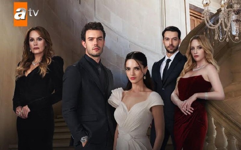 Золотая клетка 2023 турецкий. Золотая клетка 2023 турецкий. Джесур и сюхан. Золотая клетка 2023 турецкий. Элайджа майклсон и хейли маршал.