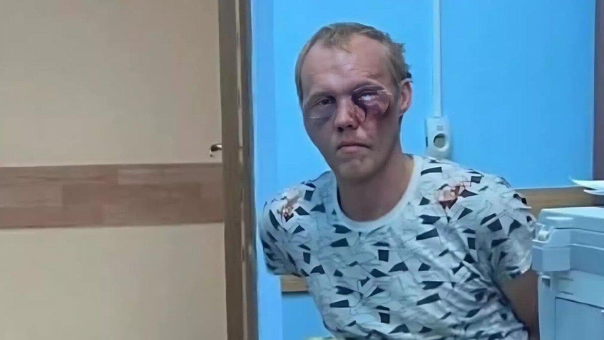     В Оренбургской области местный житель Юрий Гаврилов (на фото) совершил насильственные действия сексуального характера в отношении ребенка. Ранее подозреваемый отбывал наказание в колонии, но был помилован после того, как отправился в зону проведения спецоперации.