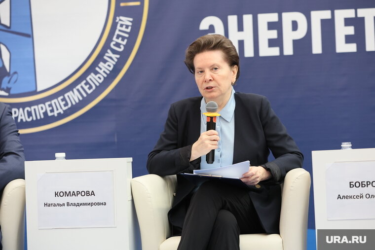    За год в ХМАО добыли 180 млн тонн нефти сообщила Наталья Комарова