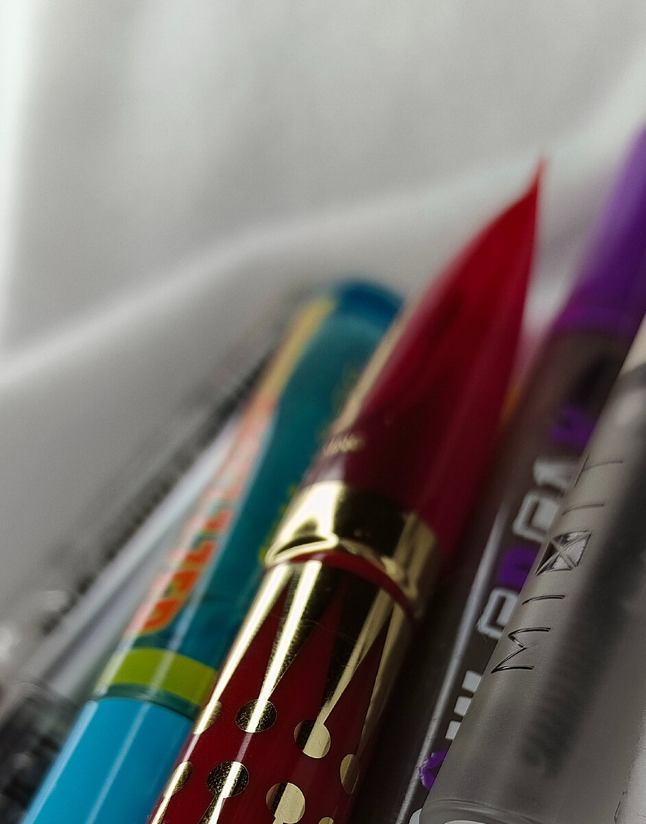 Гель для бровей 