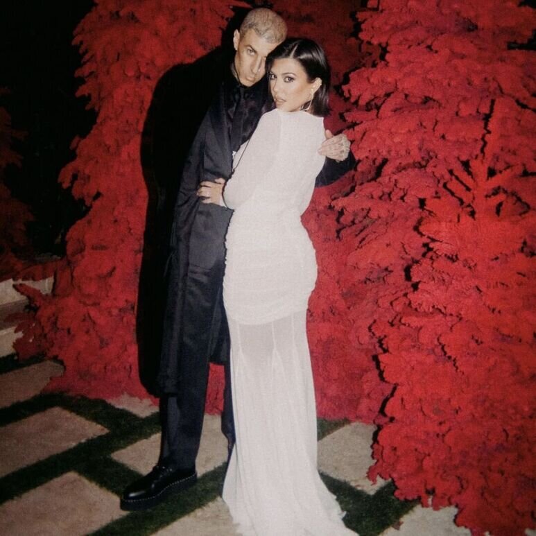     кортни фото