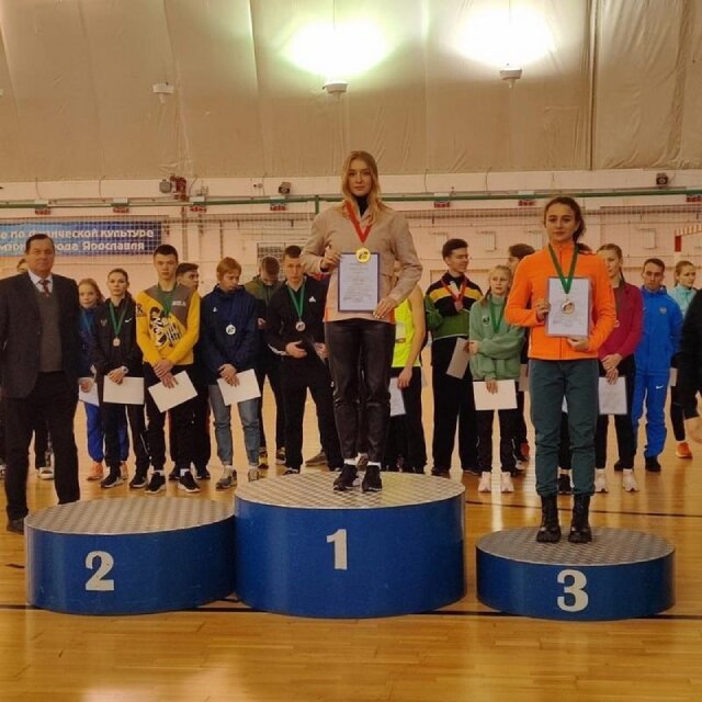    Кинешемские легкоатлеты вернулись с наградами из Ярославля