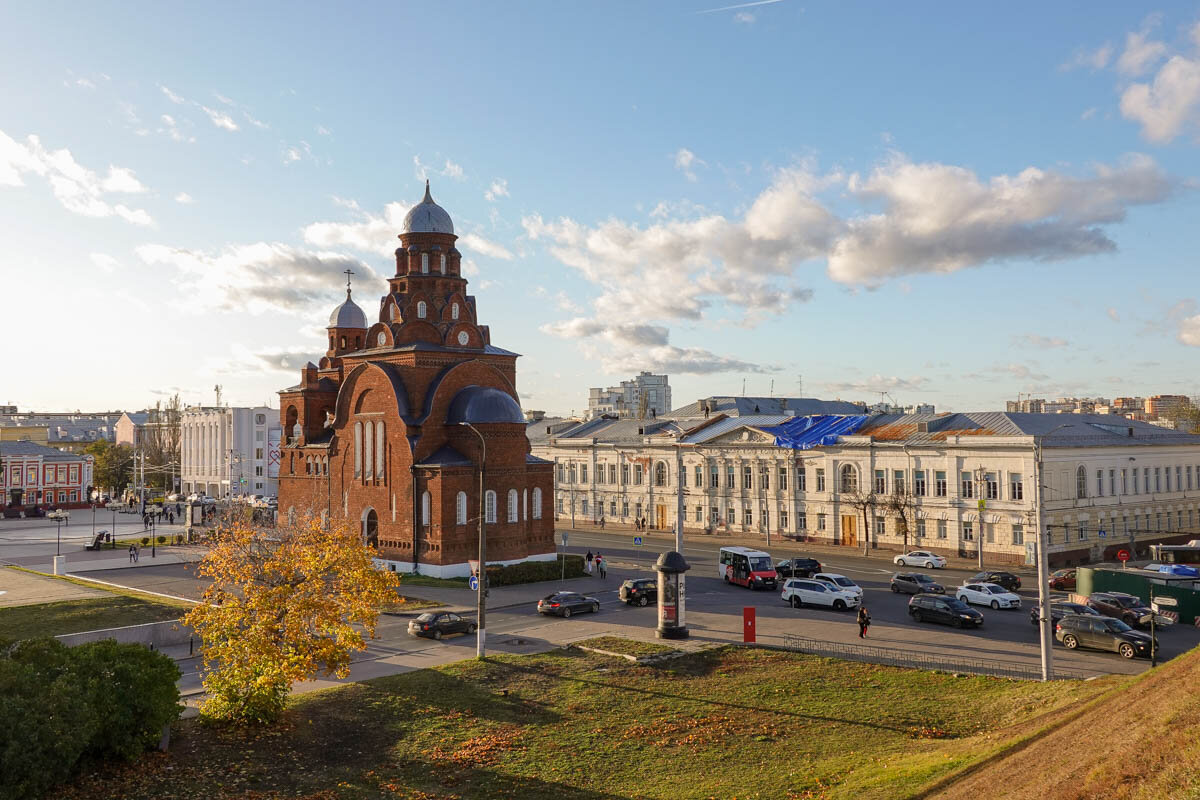 Неприятная проблема в центре Владимира, из-за чего иной раз в город просто  нет желания ехать | Самый главный путешественник | Дзен