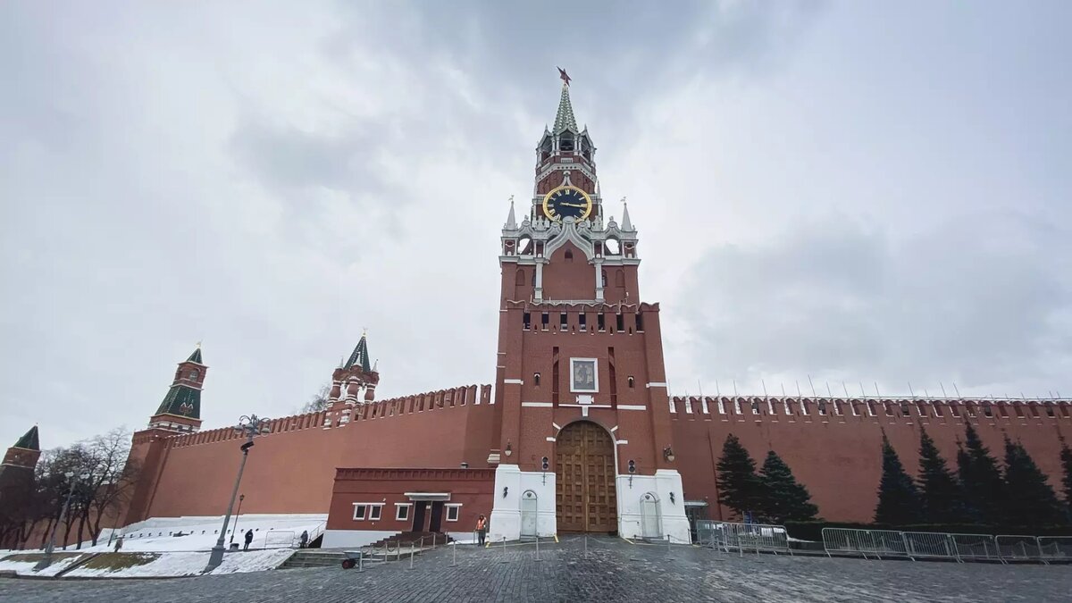     В этом году она пройдет параллельно с прямой линией, об этом сообщил пресс-секретарь главы государства Дмитрий Песков.