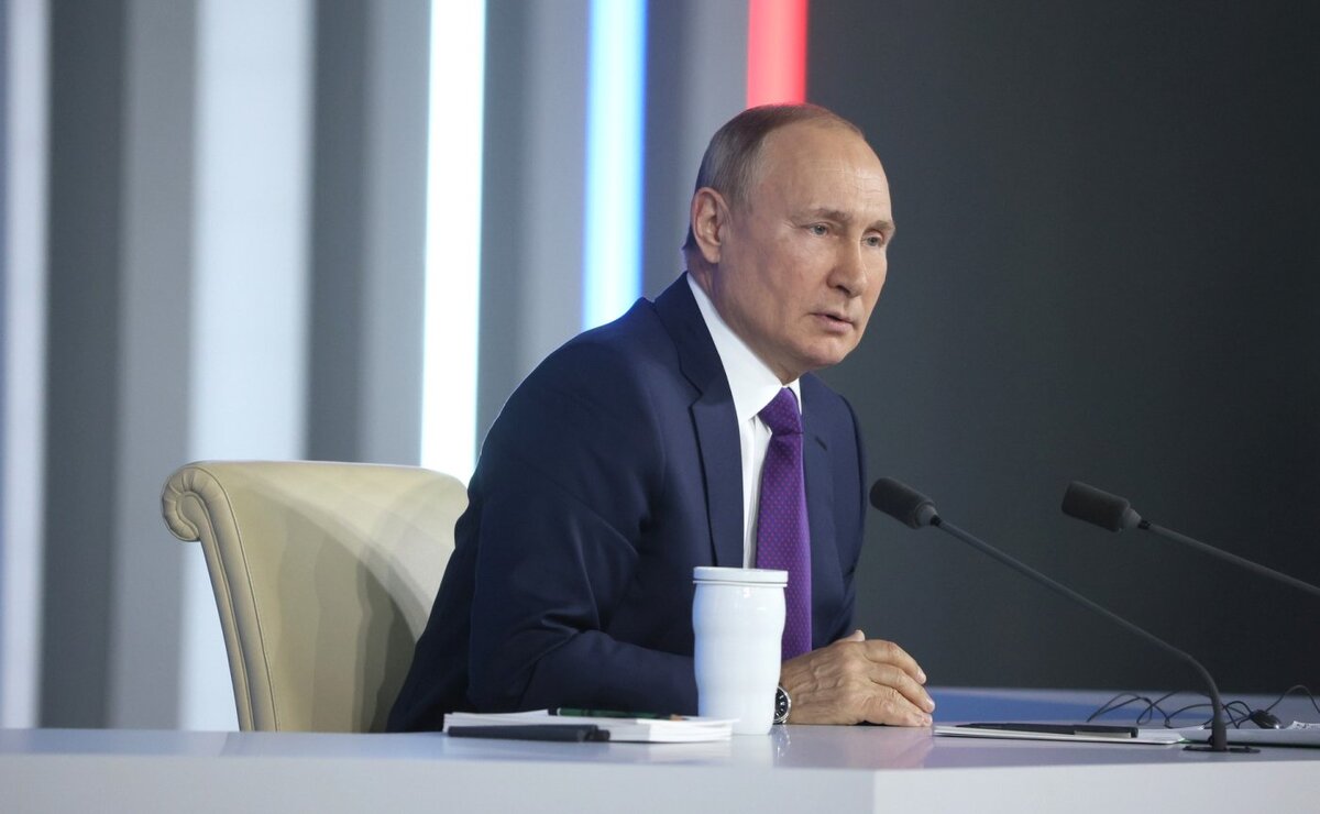    Владимир Путин 14 декабря проведет прямую линию и большую пресс-конференцию