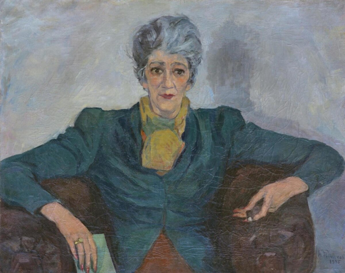 Этот портрет кисти Надежды Пешковой украшал кухню Фаины Георгиевны Раневской в Большом Палашевском переулке. Под портретом стоял диванчик "на троих", где проходили дружеские посиделки. Сегодня мы расскажем о "последнем адресе" любимой актрисы. Об удивительном доме, в котором не закрывались двери.  